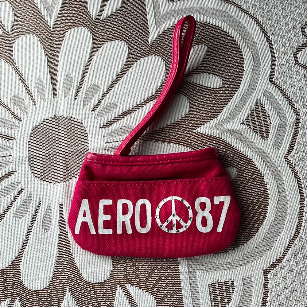 Cute Pink Aeropostale Wallet